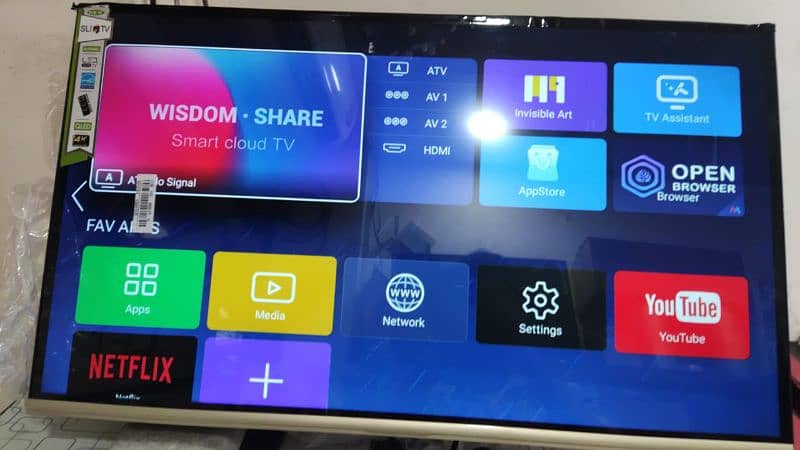 32 Samsung led tv q led model  O32271915O8 1