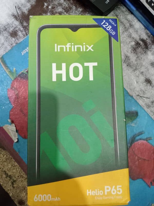 Infinix hot 10i  4/128 7