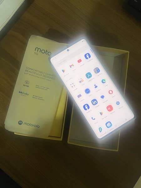 Motorola Moto G 85 5G 4