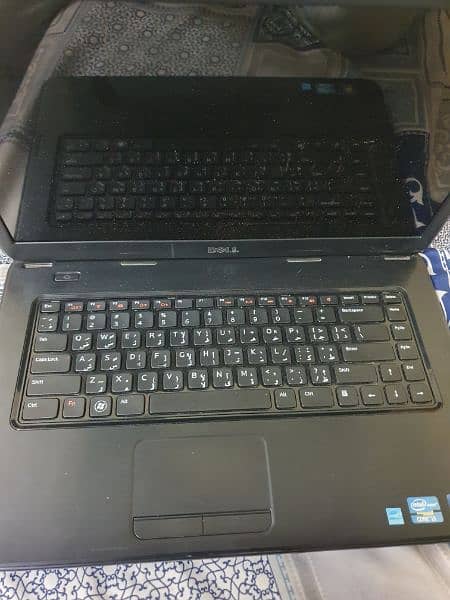 Dell laptop N5050 2