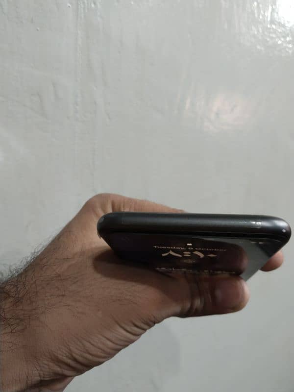 Iphone 11 64 GB Factory 95 Health 3