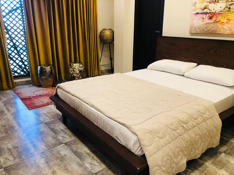 TWO BED ROOMS LUXURY FURNISHED APPARTMENT AVAILABLE FOR RENT IN BAHRIA TOWN PHASE 7 RAWALPINDI 2