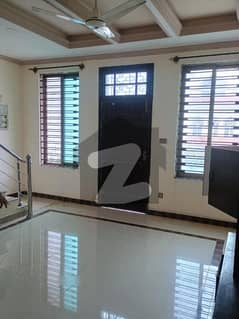 10 Marla Upper Portion Available For Rent In G-13/4 Islamabad