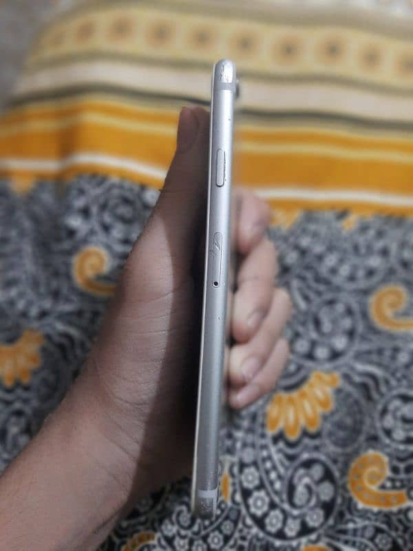 iphone 6 non PTA 16 gb 2