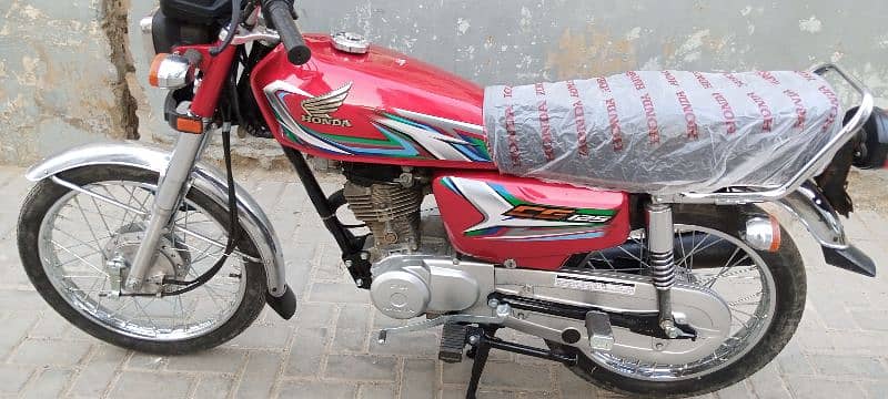 Honda 125 Karachi Number 2023 4