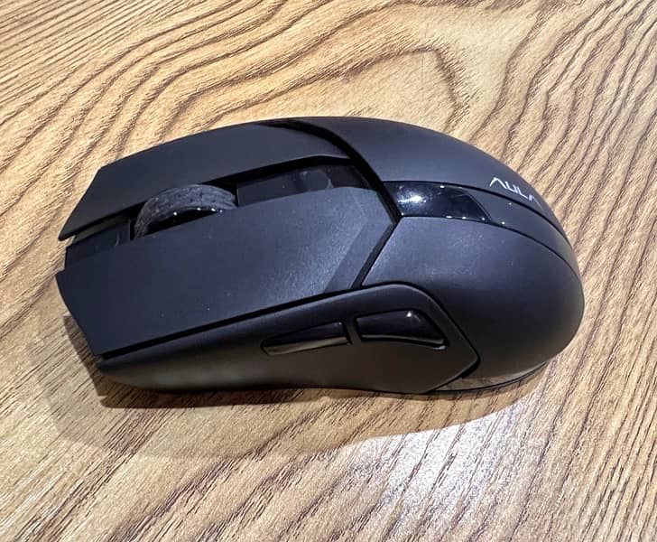 AULA WIND F813 GAMING MOUSE BLACK 2