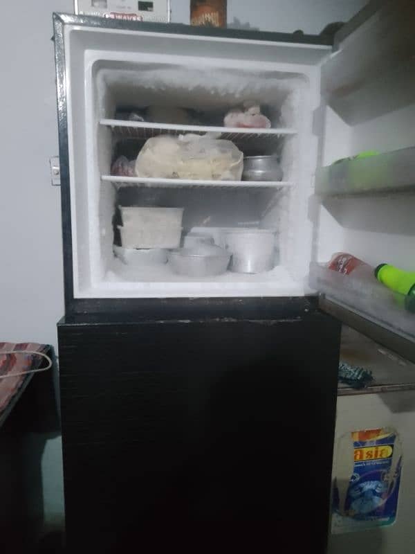 Dawlance Refrigerator 3