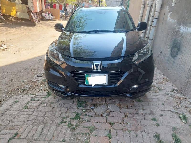 Honda Vezel 2014 1