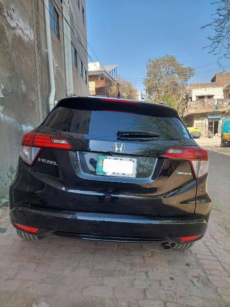 Honda Vezel 2014 6