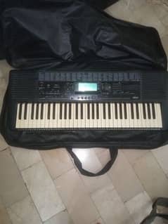 Yamaha psr320 0