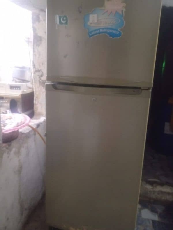 Use Refrigerator for sale 1