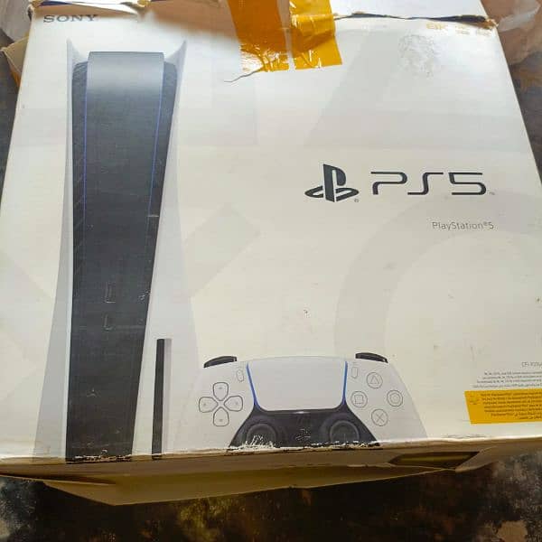 PS5 UK model for sale with led 6