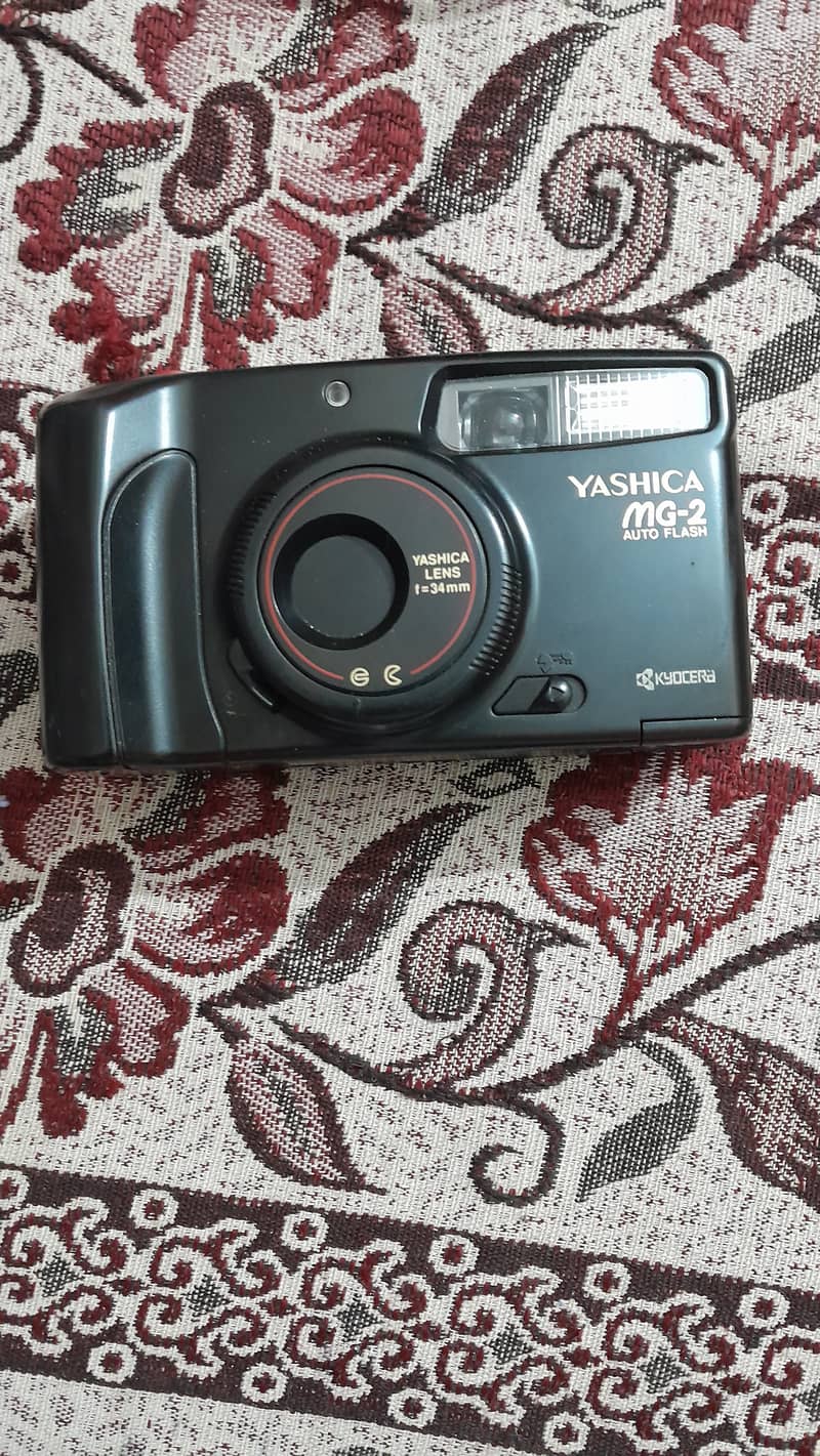 Yashica MG2 camera for sale in good condition made in Japan 031392000 1