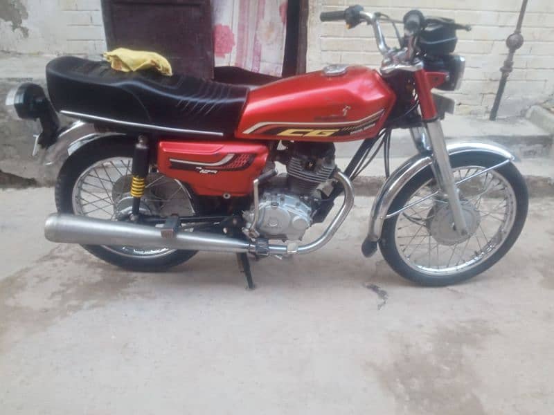 Urgent sale Honda 125 Good condition smooth drive 2