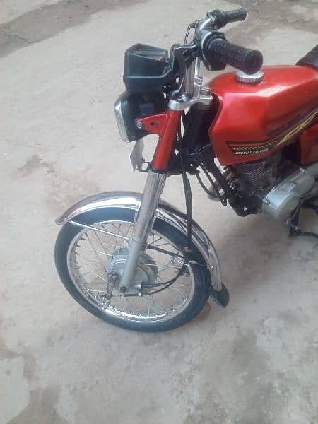 Urgent sale Honda 125 Good condition smooth drive 3