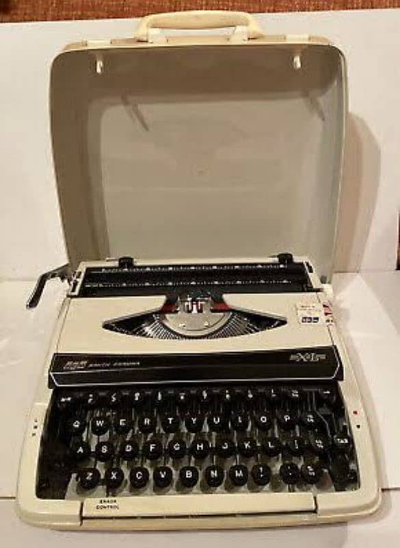 portable Executive smart typewriters for gift or decor or writing 17