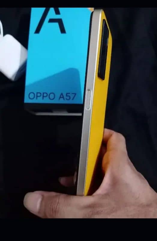 Oppo A57 8/256 GB Exchange possible hy 1