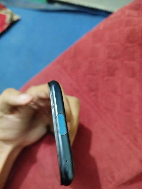 oppoReno2z 8 256 popup camra display fingerprint just line on display 4