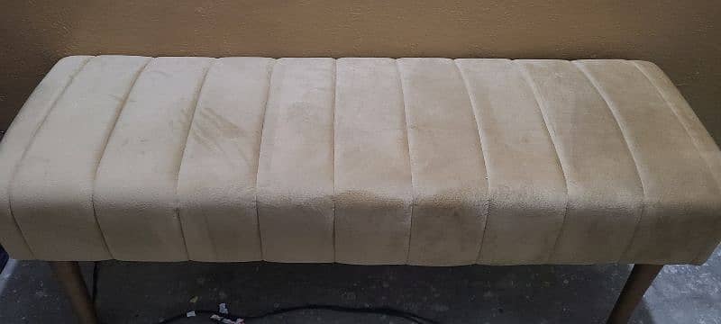 2 seater bench 10,000 in Velvet clothing 4