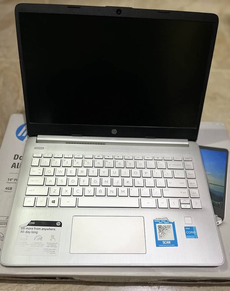 Laptop- HP i3 11th Gen 8GB RAM 0