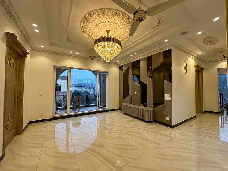 DHA 11 Rahbar House For Rent Brand New 13