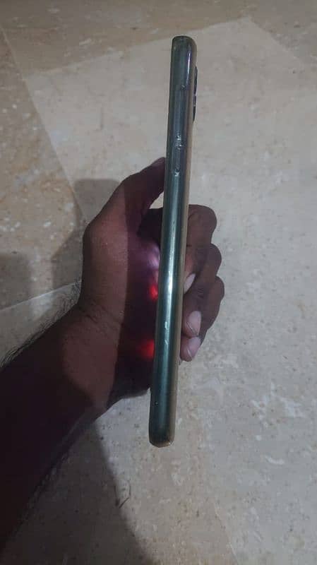 selling a moto g stylus 5g in mint condition just like new 3