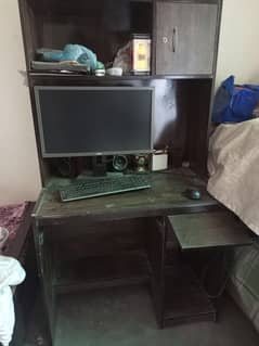 3 in 1 Xeon Gaming PC, Wooden Table and Chair 0