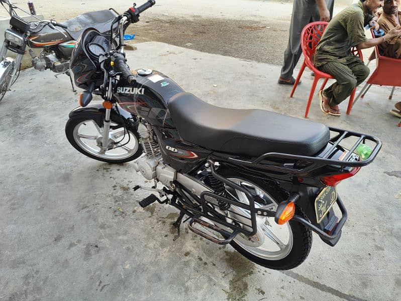 Suzuki GD 110 5