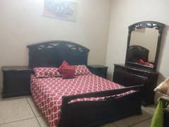 King size bed set with 2 drawer and 1 dressing table