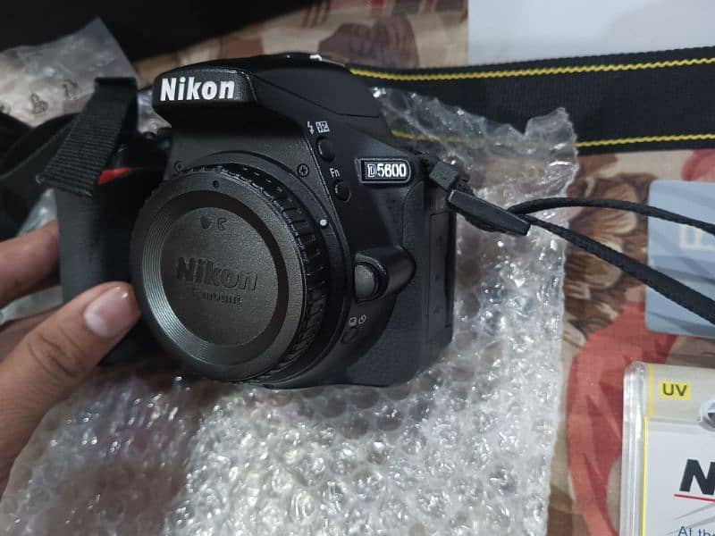 Nikon D5600 ( Just Like Box Packed) 1