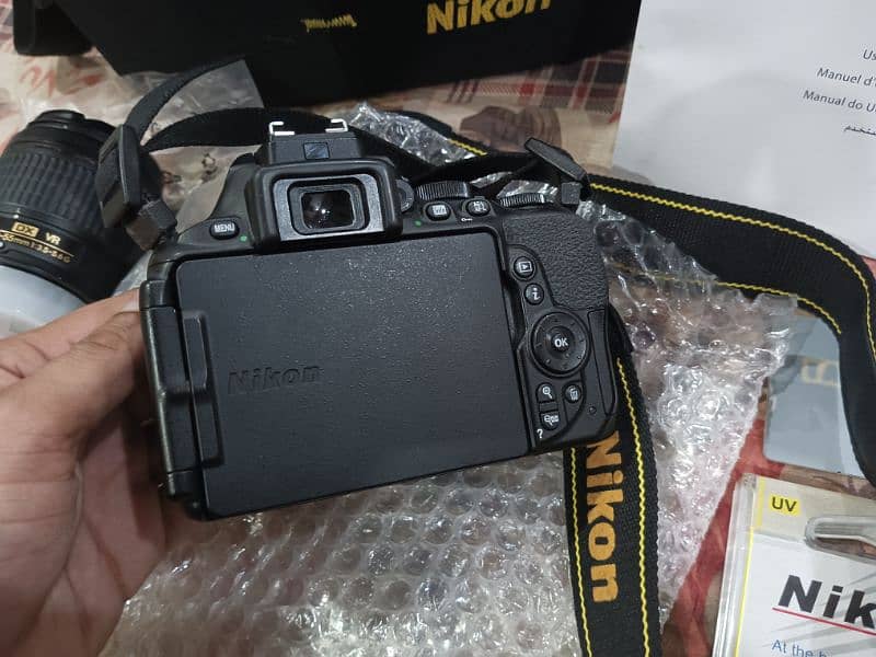 Nikon D5600 ( Just Like Box Packed) 2