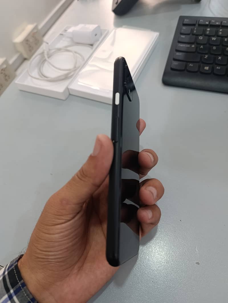 google pixel 4xl 6/64 3