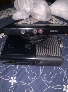 Xbox 360 E Slim Edition 250GB with Kinect