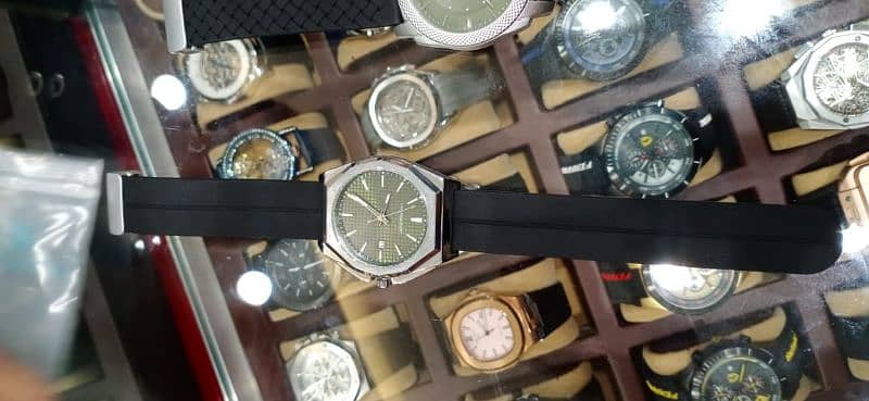 brand new watches on wholesale price 1