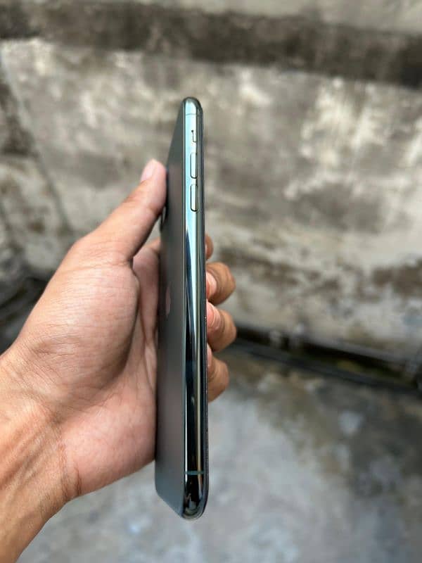 Iphone 11 Pro Max Non pta 1