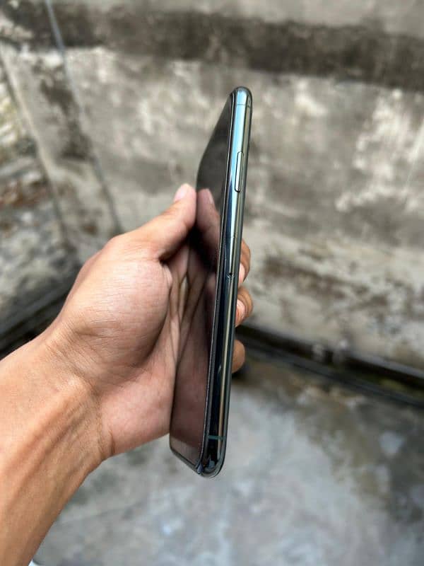 Iphone 11 Pro Max Non pta 2