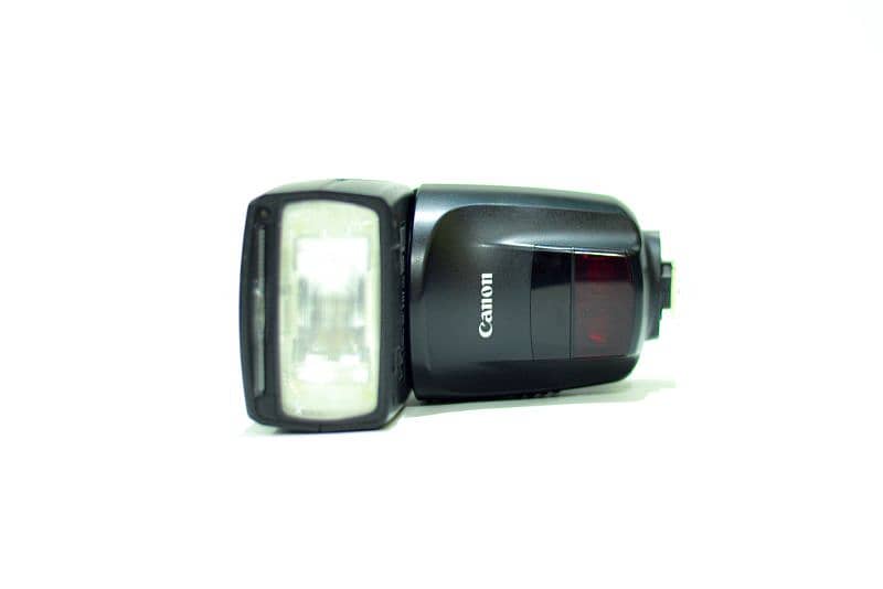 Canon speed flash light 0