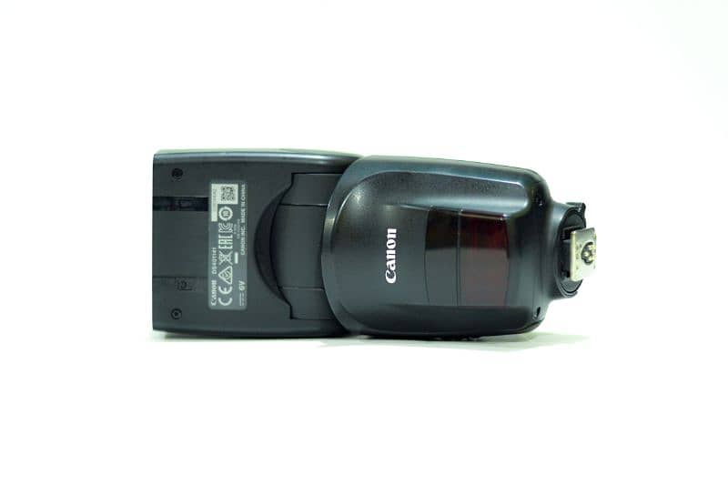 Canon speed flash light 1