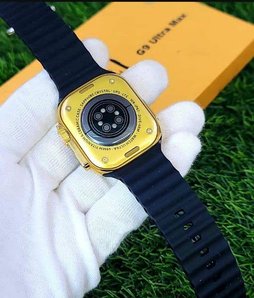 Smart Watch - Golden Edition 3