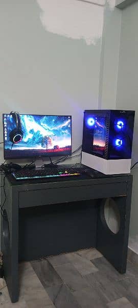 slightly used gaming pc new condition 1