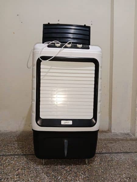 Room Air Cooler (RAC 4700) 3