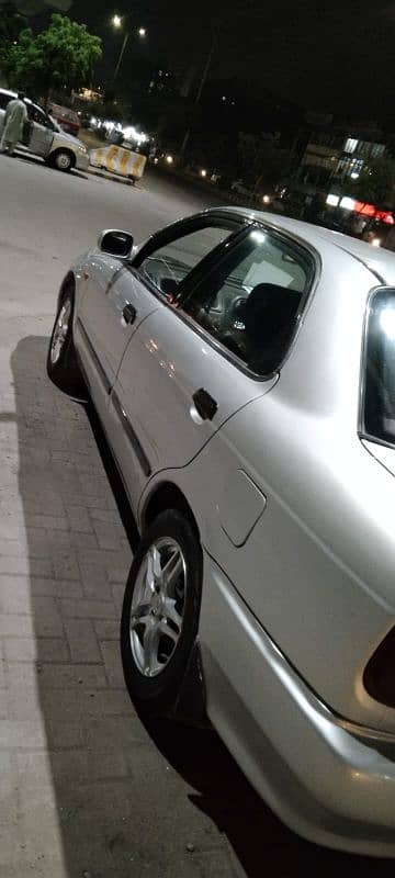 Suzuki Baleno 2004 5