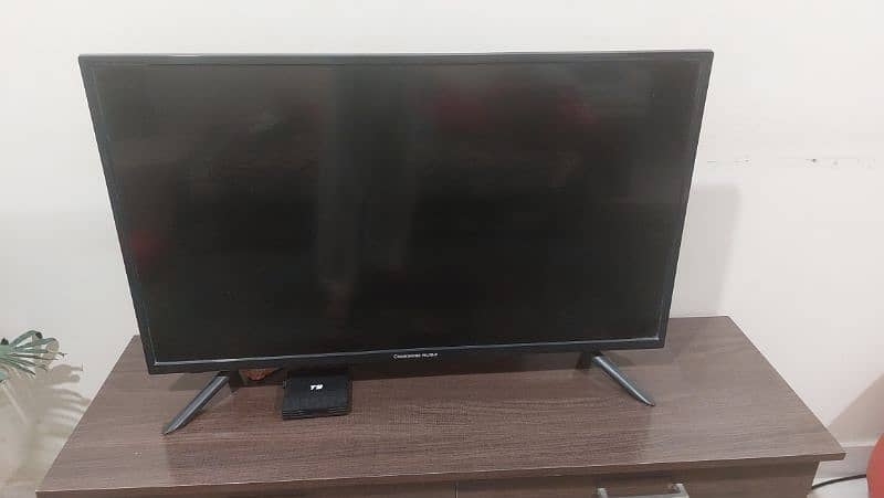 Changhong Ruba 40 Inch LED TV in excellent condition 3