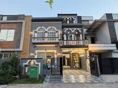 5 Marla Luxury Designer Low Budget House For Sale In Bahria Town Lahore