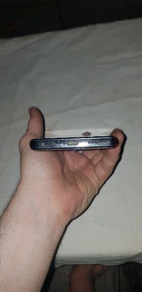 Motorola edge plus exchange possible with iphone 5