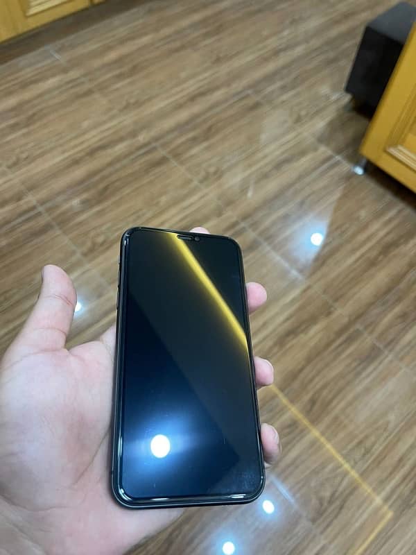 iPhone 11 64 GB PTA APPROVED 1