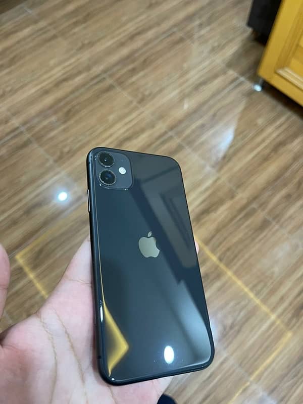 iPhone 11 64 GB PTA APPROVED 2