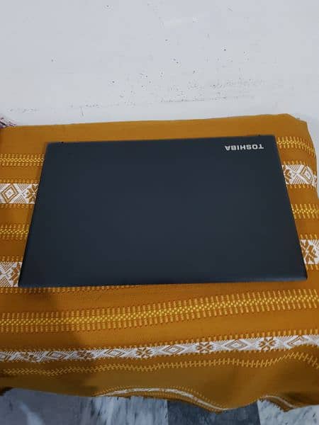 toshiba satelite core i3 5th gen 3