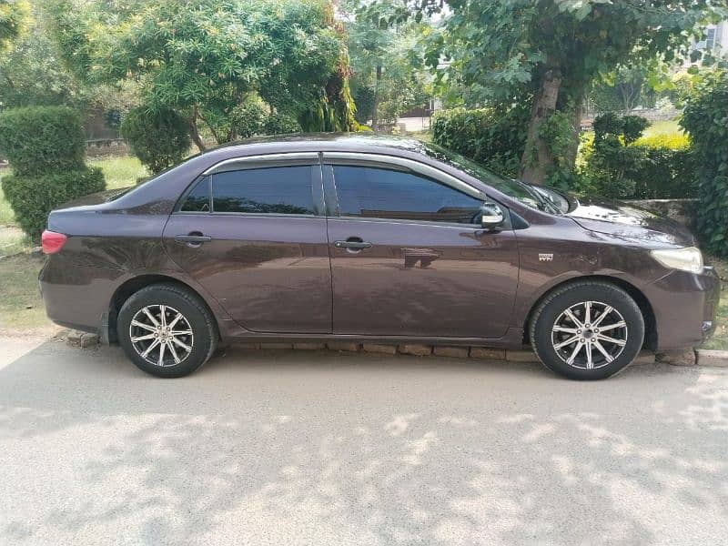 Toyota Corolla GLI 2012 5