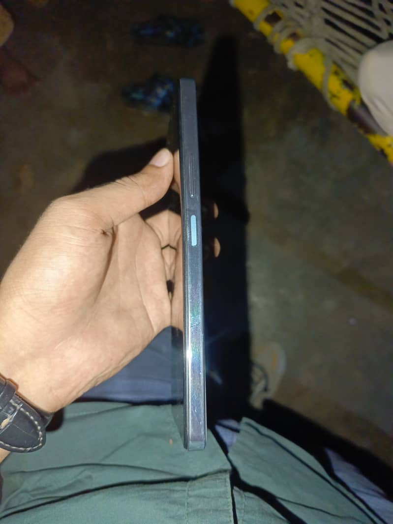 fresh piece hai 4 months warranty hai 3